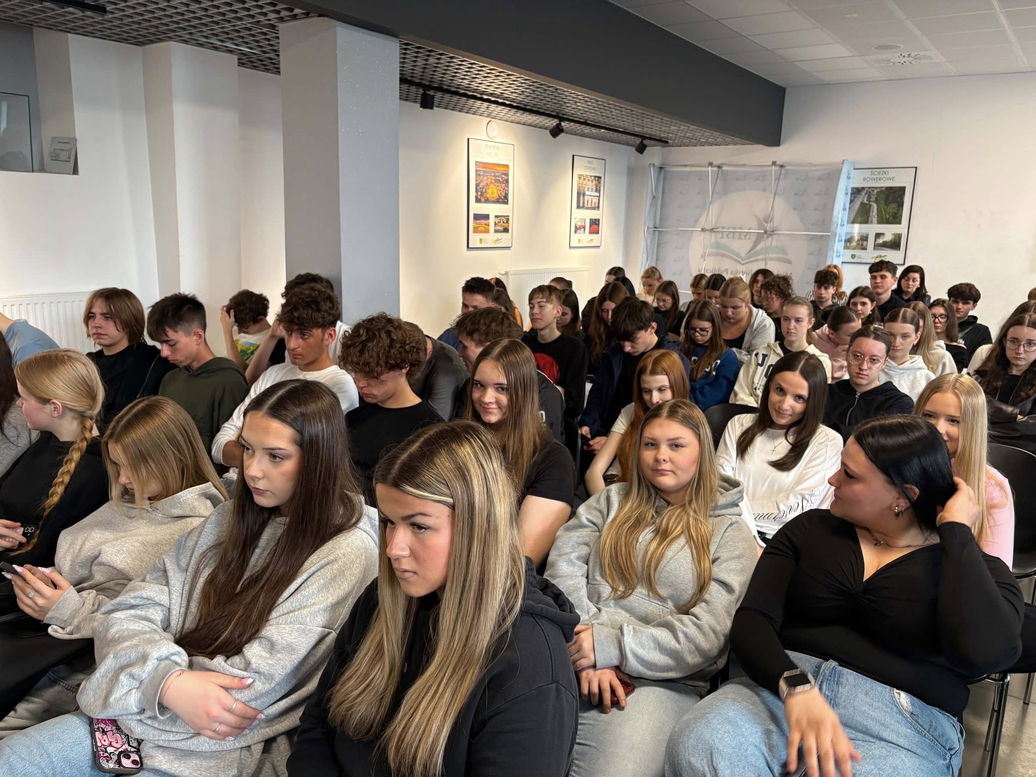 Cyberbezpieczeństwo w praktyce - edukacyjne spotkanie uczniów „Ekonomika”.